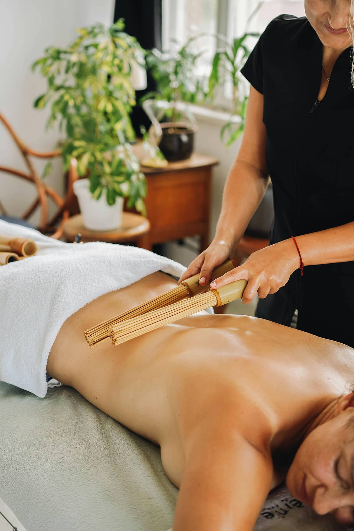 bamboo massage